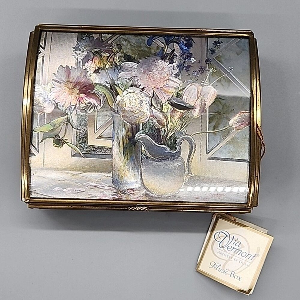 Vtg Via Vermont Brass Iridescent Floral Design Trinket/Jewelry Music Box